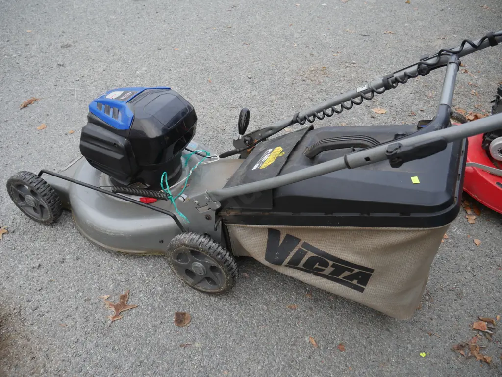 Victa lawnmower Image 1++