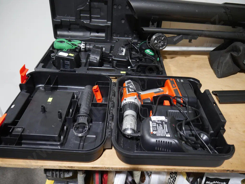 Black and decker drill Image 1++