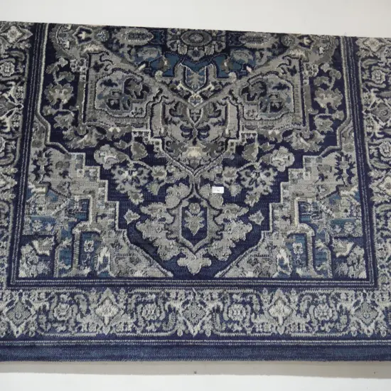Floor rug