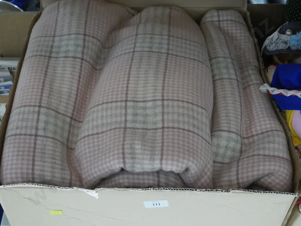 Woolen blankets Image 1++