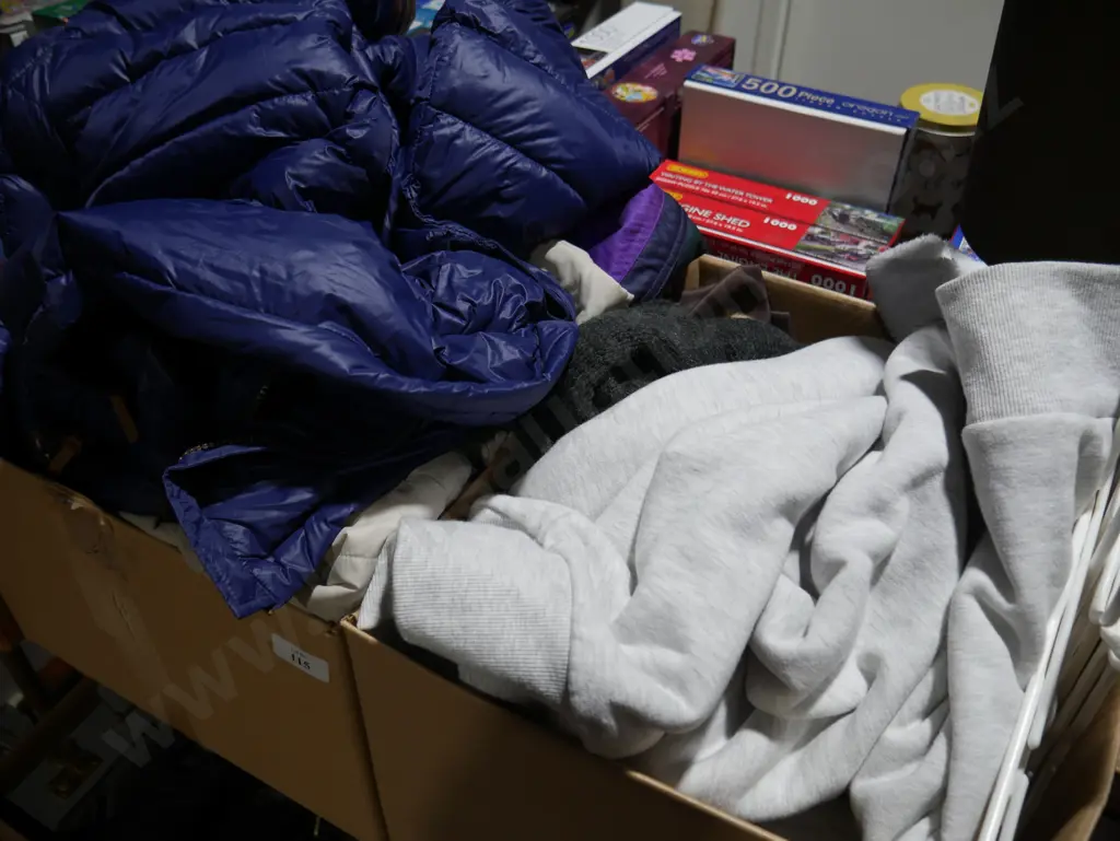 2 boxes clothing Image 1++