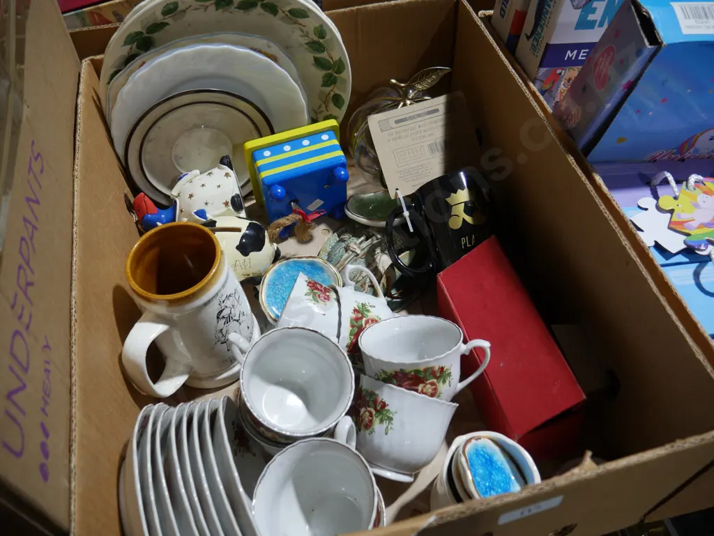 China, pottery etc Image 1++