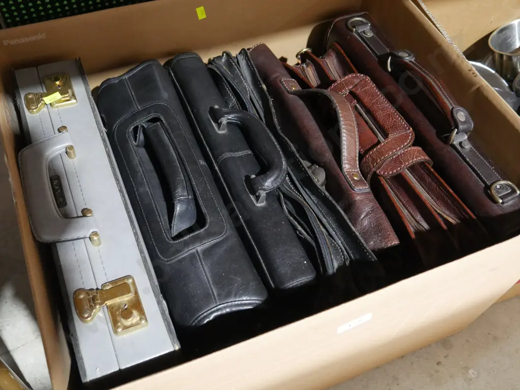 Briefcases Image 1++