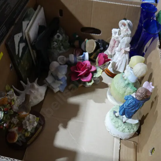 Figurines etc