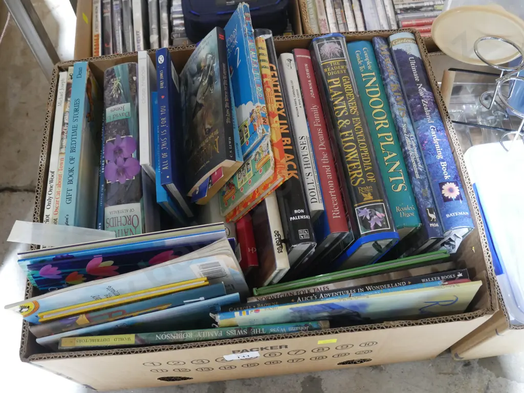 Box of books Image 1++