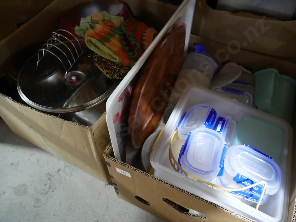 2 boxes, Potts and pans, kitchen storage containers etc Image 1++