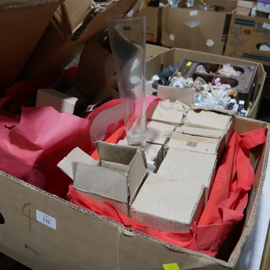 Boxed glass vases