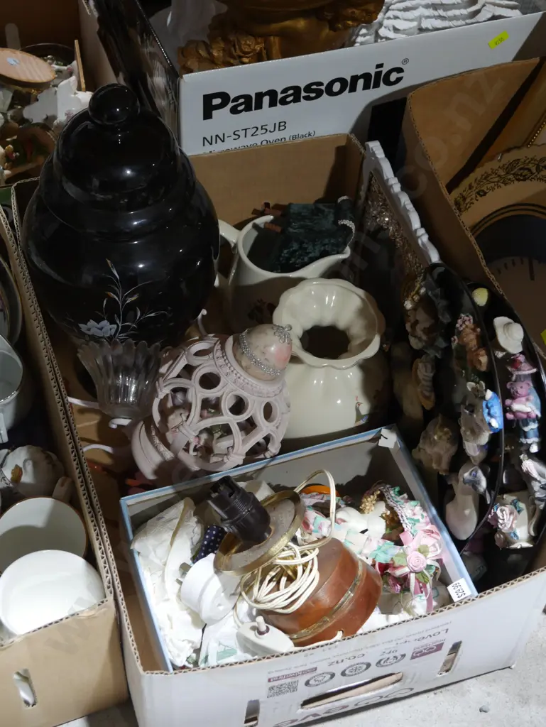 Ornaments, china etc Image 1++