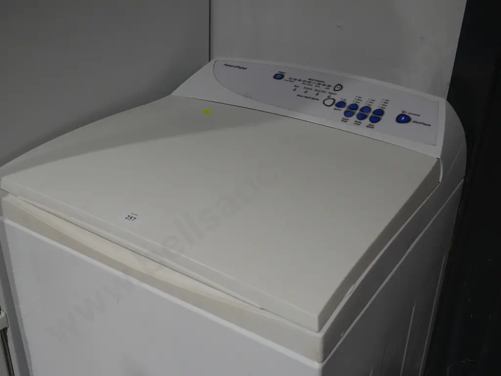 F&P washing machine Image 1++