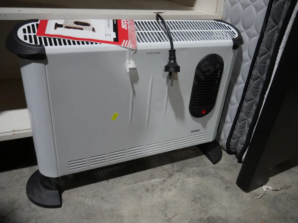 Goldair convector heater Image 1++