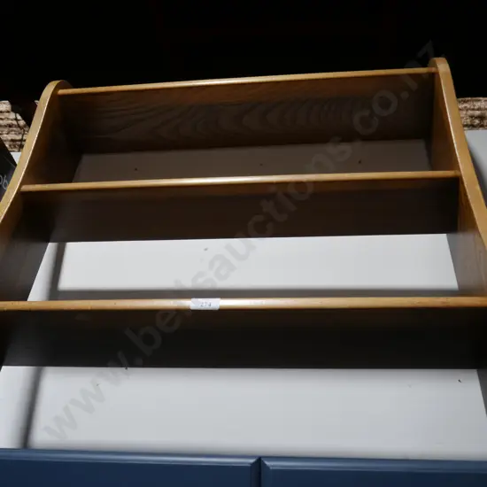 Wall mount bookcase
