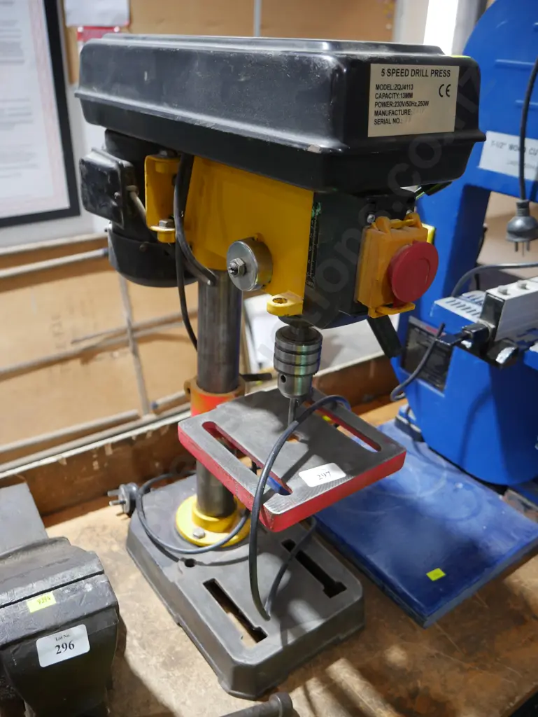 Drill press Image 1++