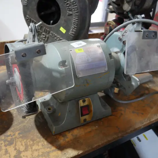 Bench grinder