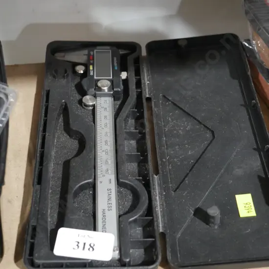 Digital calipers
