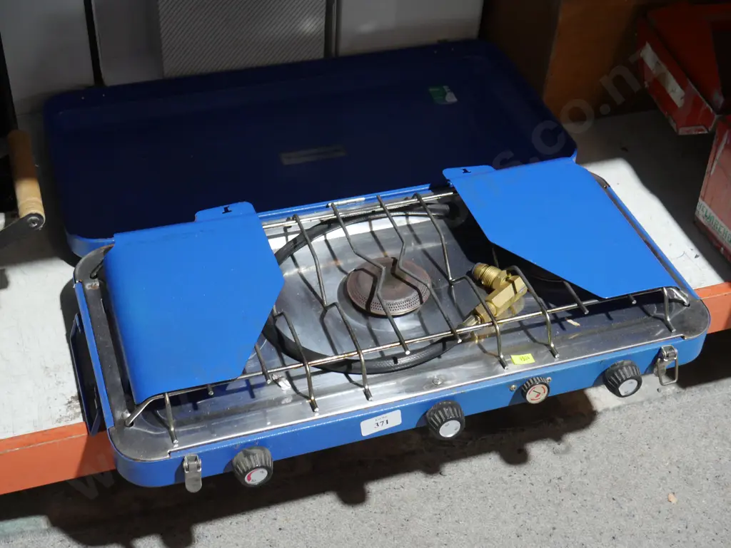 Camp master portable cooker Image 1++