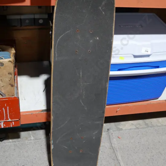 Skateboard