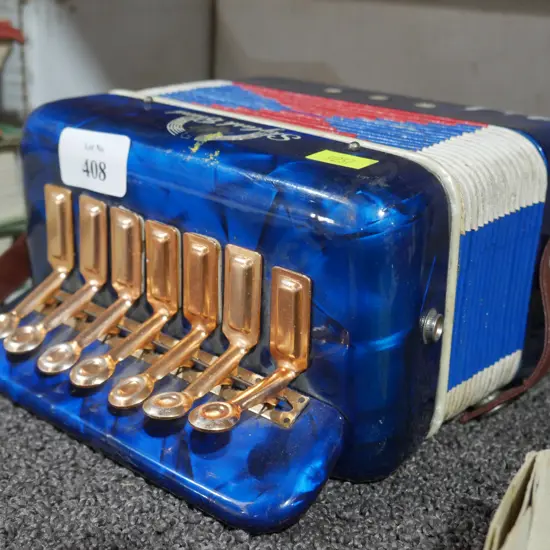Toy accordion