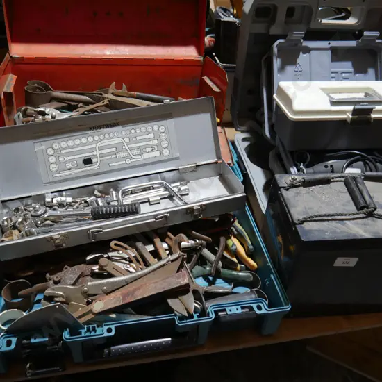 Battery , tools