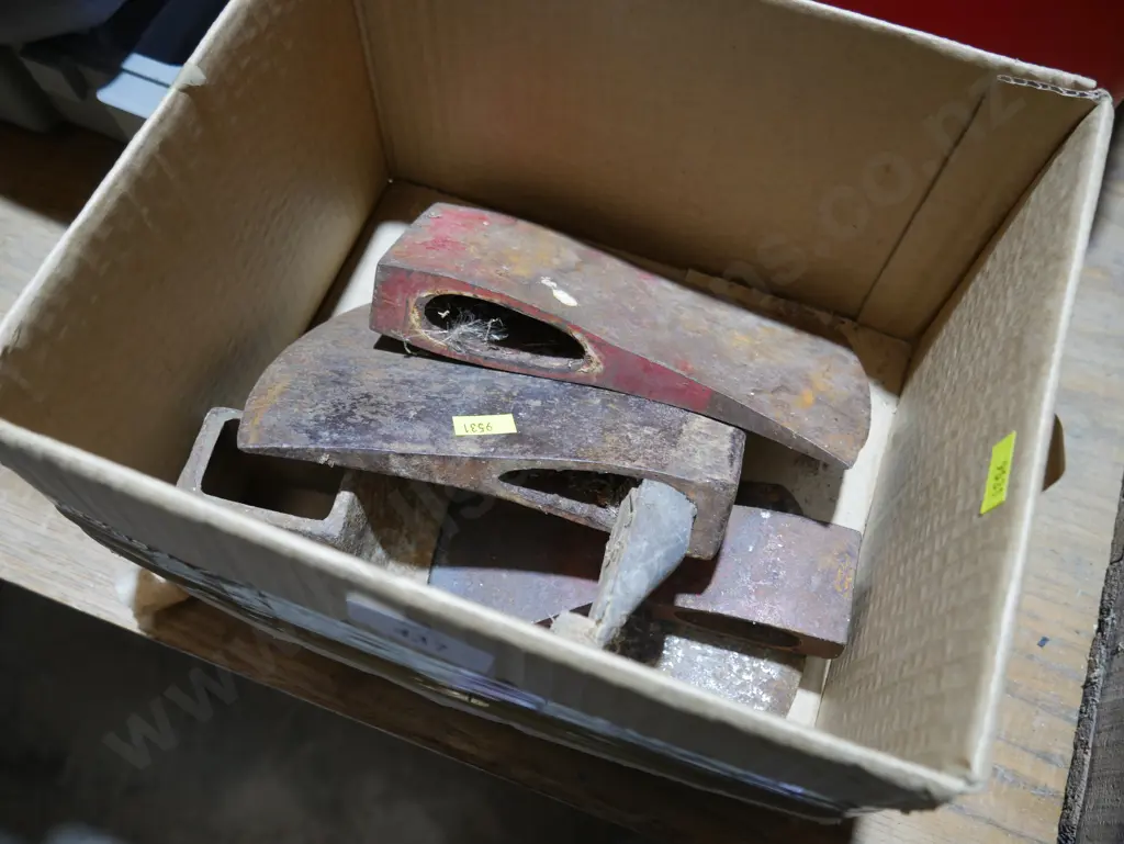 Axe heads Image 1++