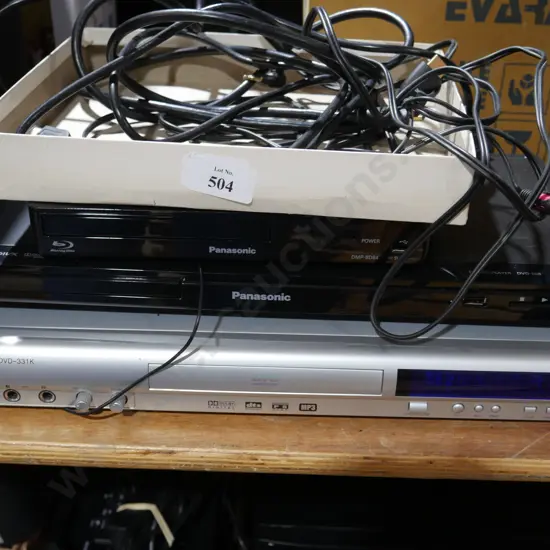 3 DVD players