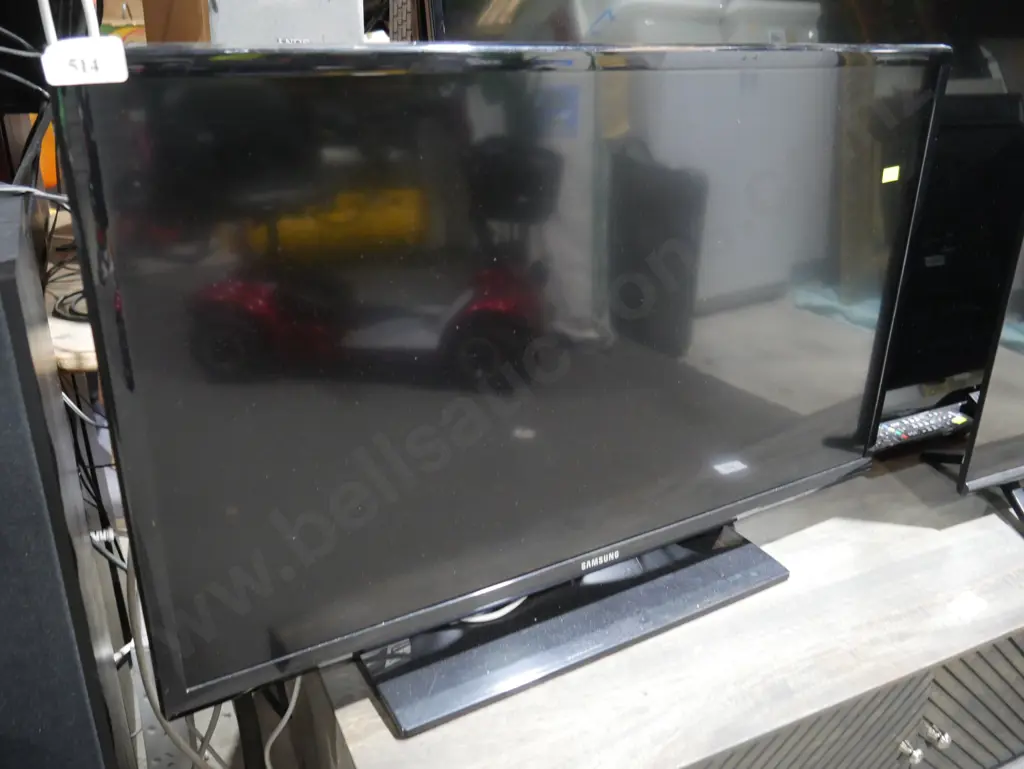 Samsung 32" tv Image 1++