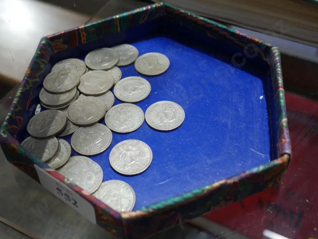 NZ shilling coins Image 1++