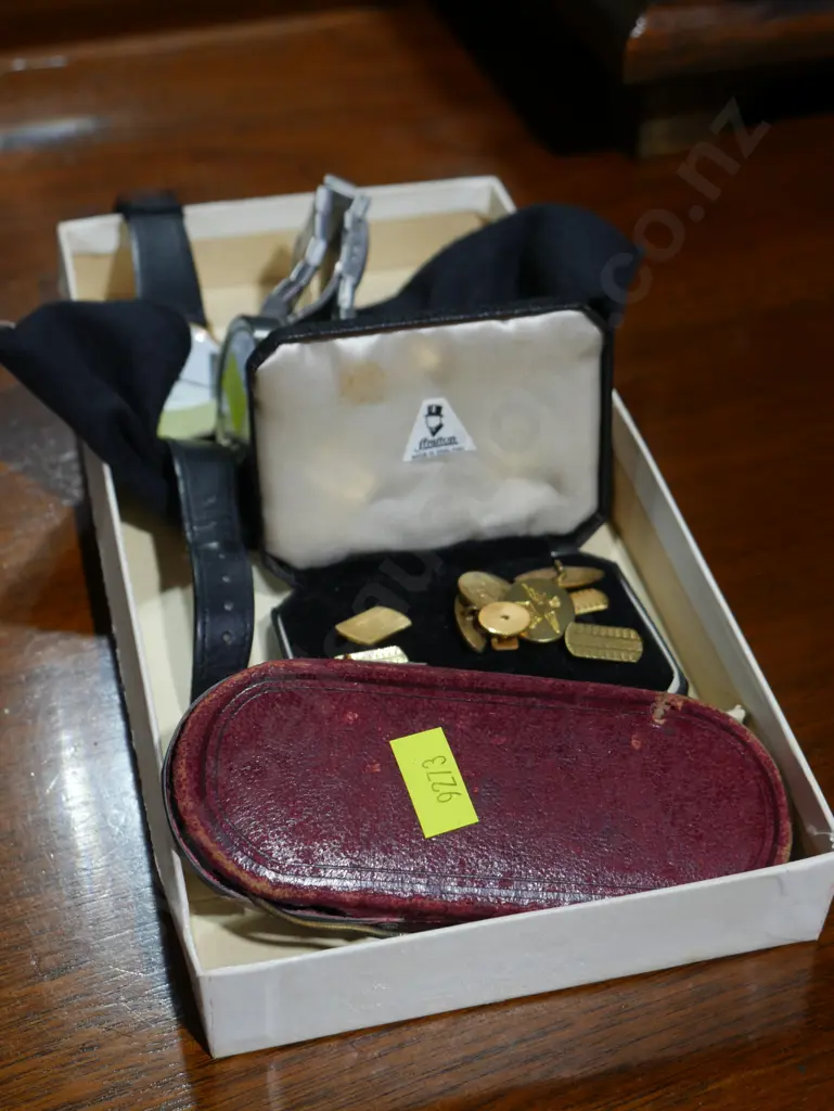 Watches, cufflinks, vintage glasses Image 1++