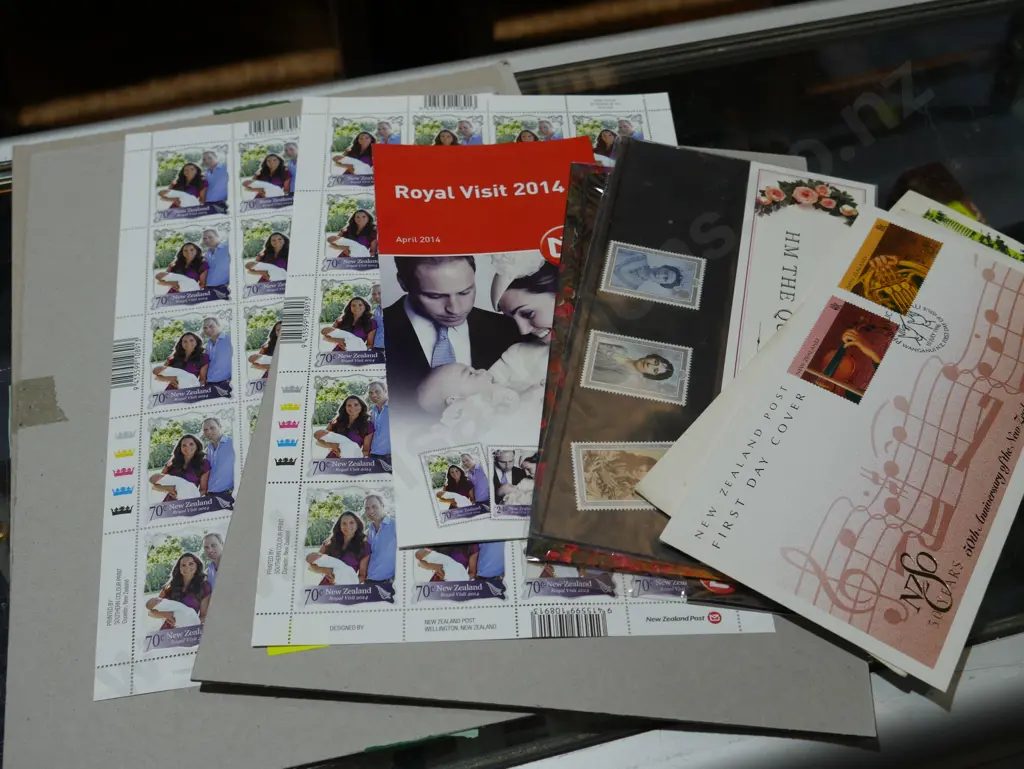 Stamps, first day covers Image 1++