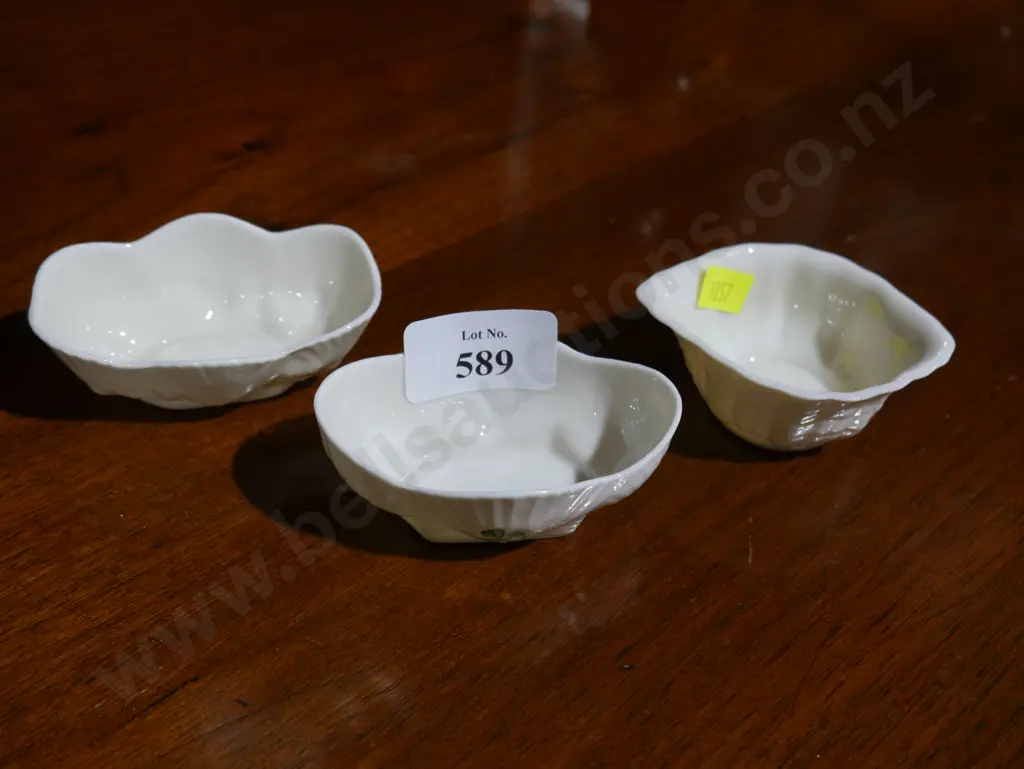 3 Belleek dishes Image 1++