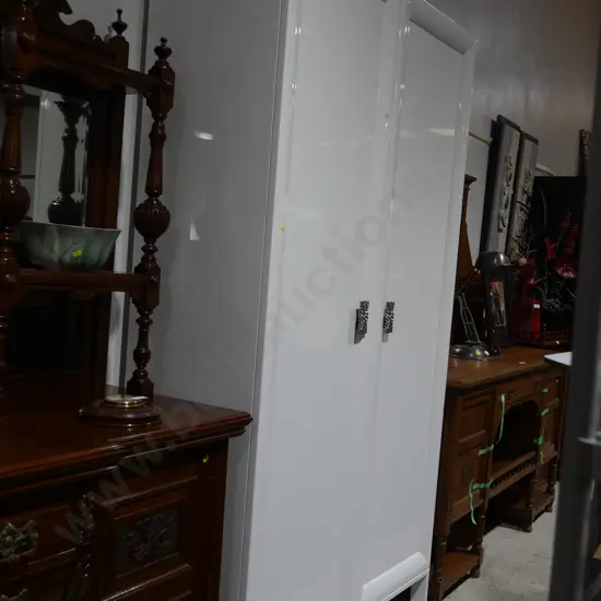 Armoire