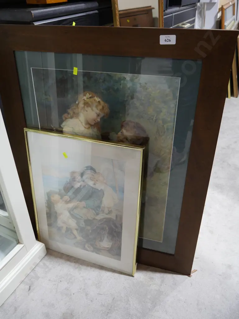 2 prints Image 1++