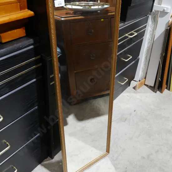 Gilt frame mirror