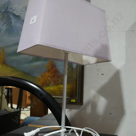 Table lamp