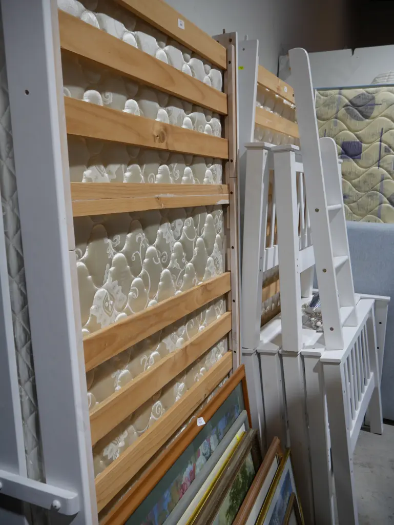 Set of bunks Image 1++
