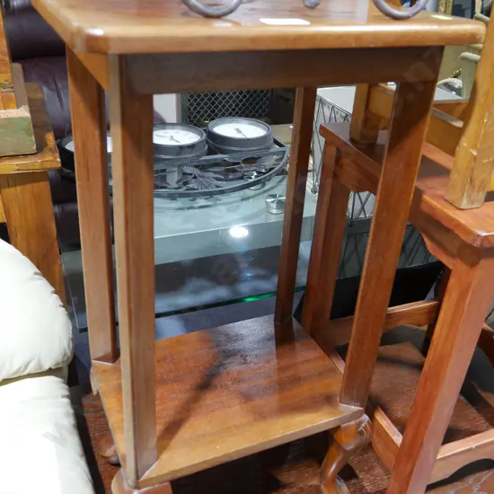 2 tier plant stand