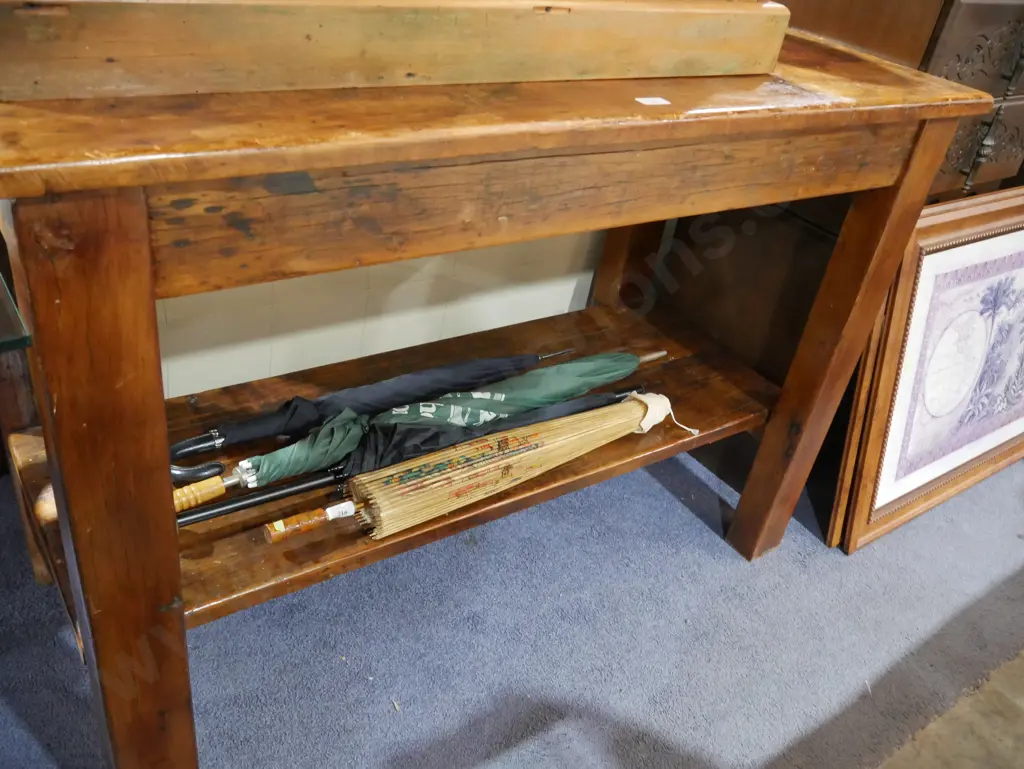 Solid wood side table Image 1++