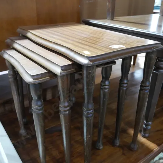 Nest of 3 tables