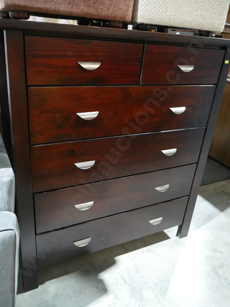 6 drawer chest Image 1++