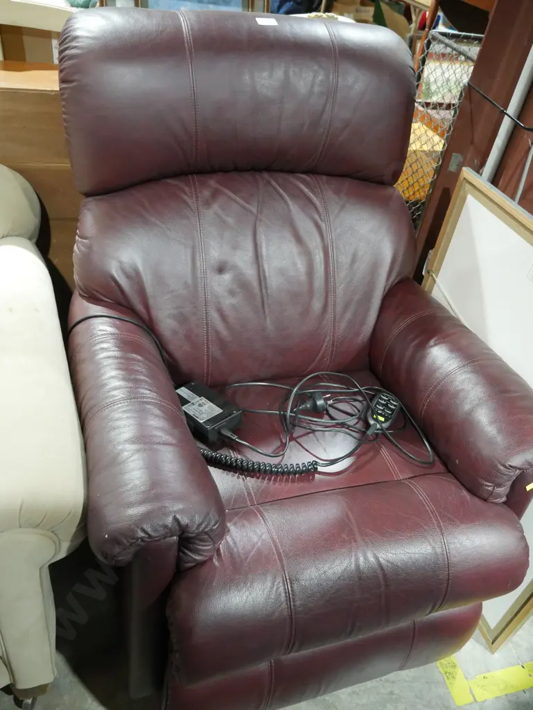 Leather electrical recliner chair Image 1++