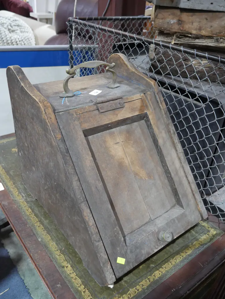 Coal bin Image 1++