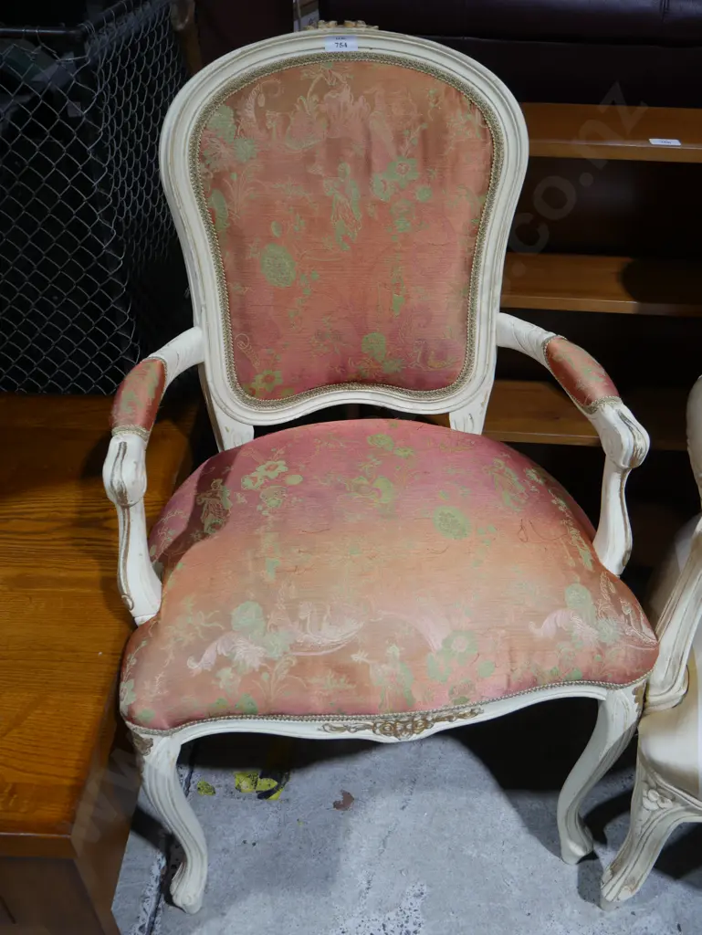 Bedroom elbow chair Image 1++
