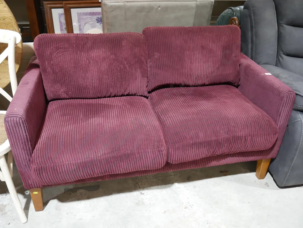 2 seater settee Image 1++