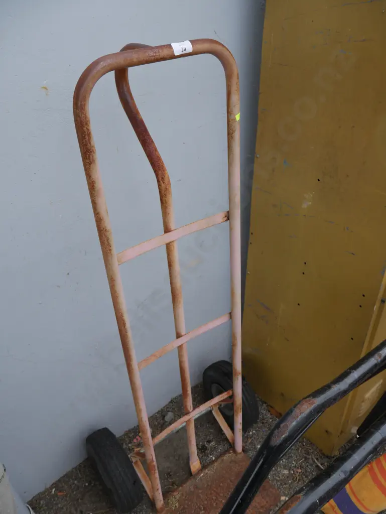 Sack barrow Image 1++