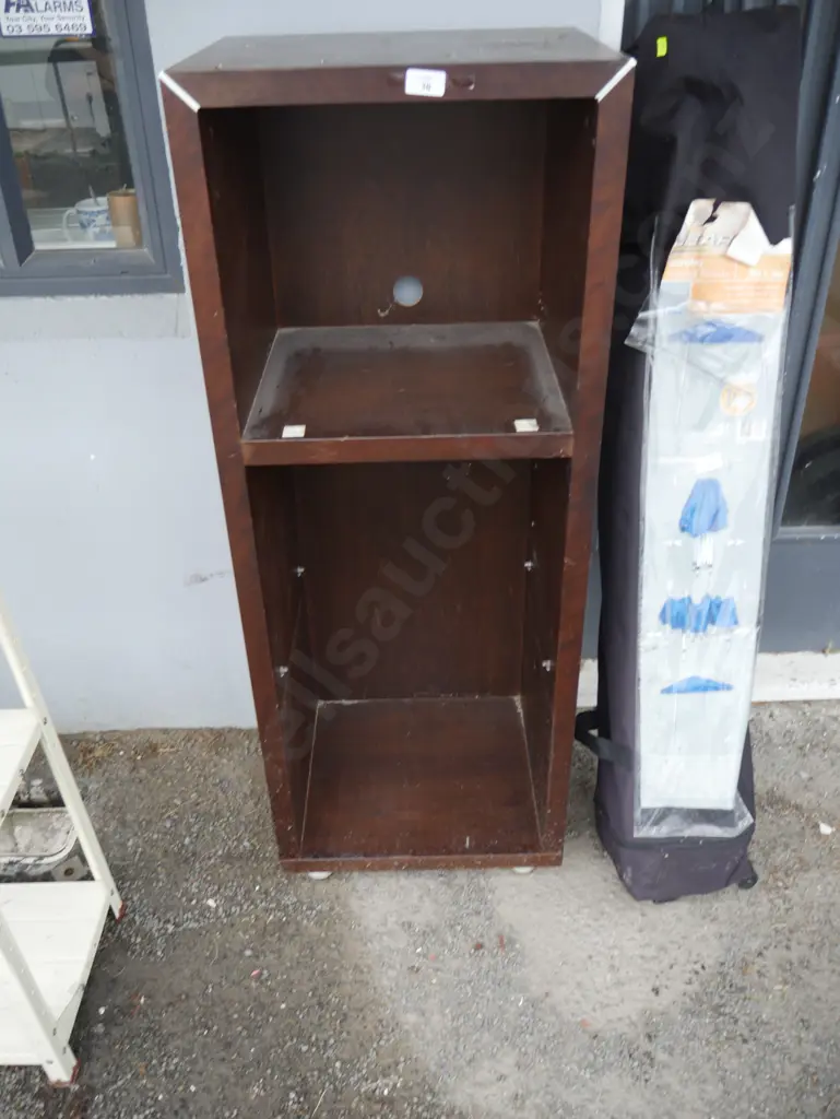 Stereo cabinet Image 1++