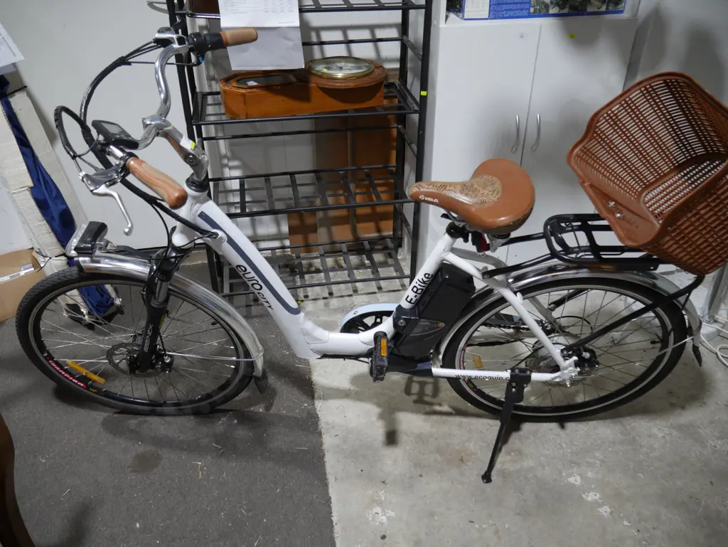 Ladies eurocity E bike Image 1++