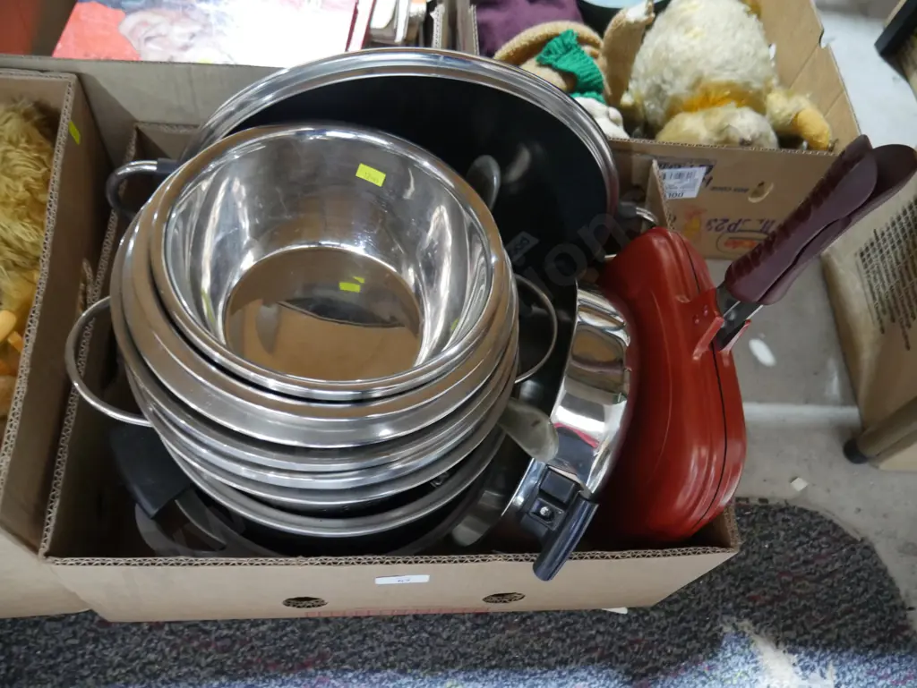 Pots etc Image 1++