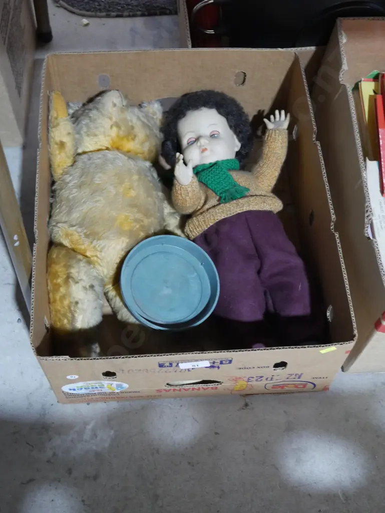 Teddy bear and doll Image 1++