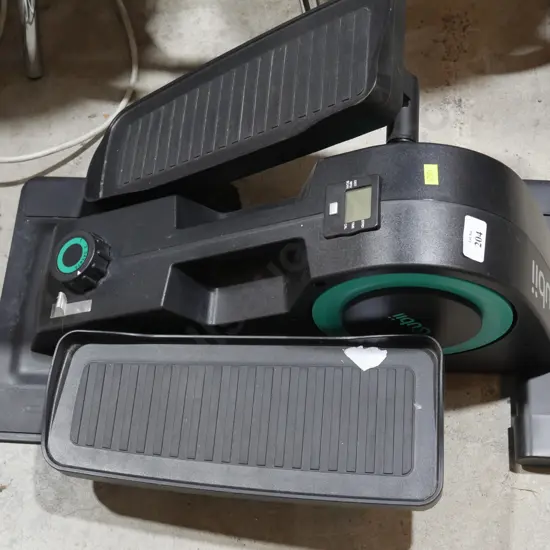 Cubii exercise machine