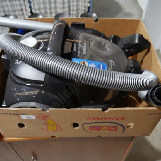 Philips bagless vacuum cleaner