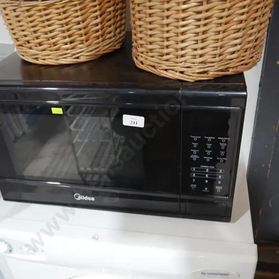 Midea microwave
